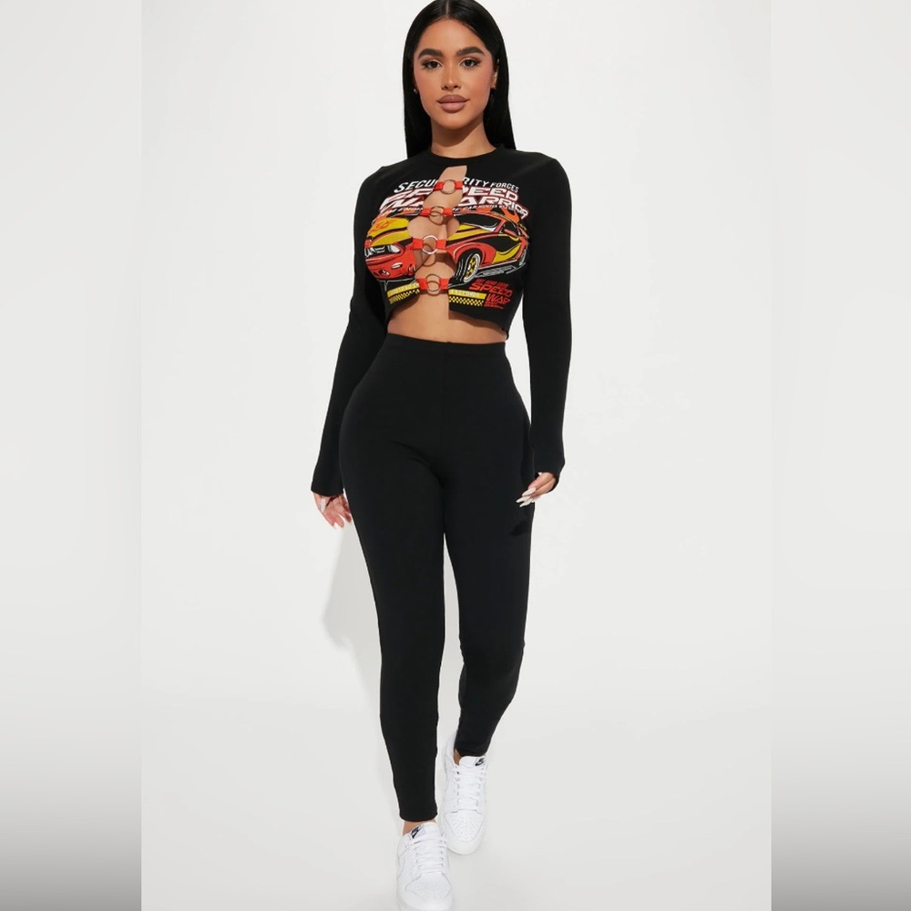 Fashion nova legging set